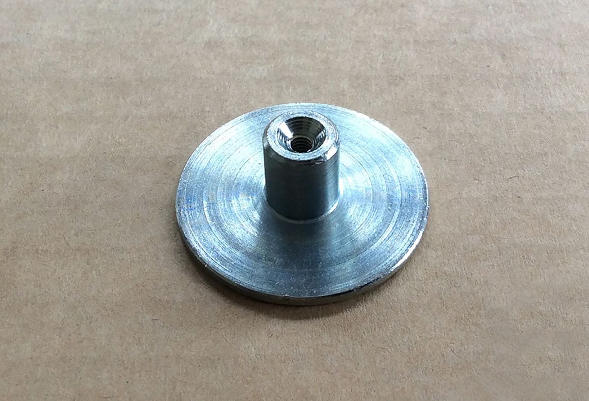 06-0869 Norton Commando swing arm end cap LH - Classic Bike Spares