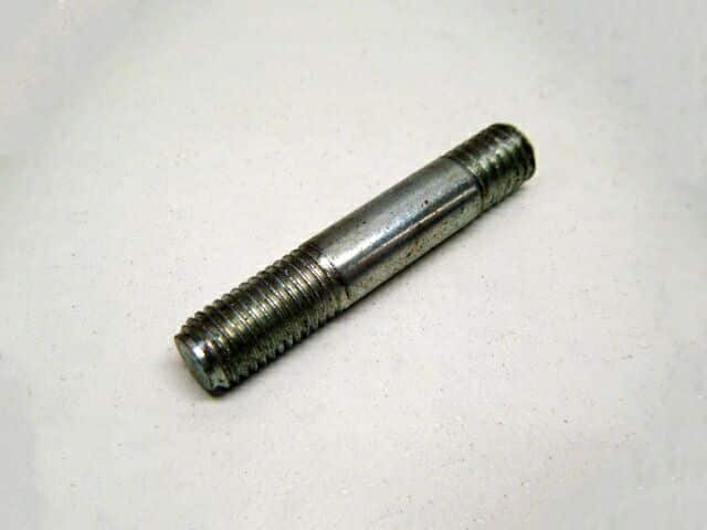 06 2664 Norton Commando oil pump stud 1972 on - Classic Bike Spares