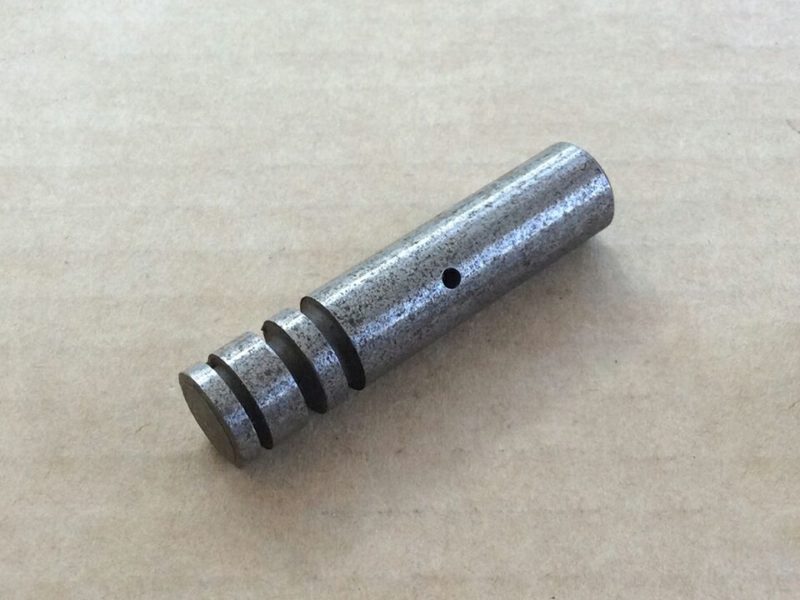 57-1896 Triumph gearchange quadrant spindle RH - Classic Bike Spares