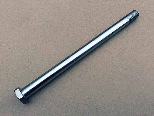 82-6150 Triumph 650 swing arm pivot bolt 1963-66 - Classic Bike Spares