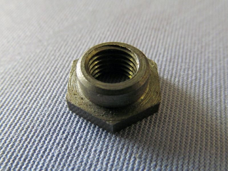 04-0356 Norton clutch spring rear stud nut - Classic Bike Spares