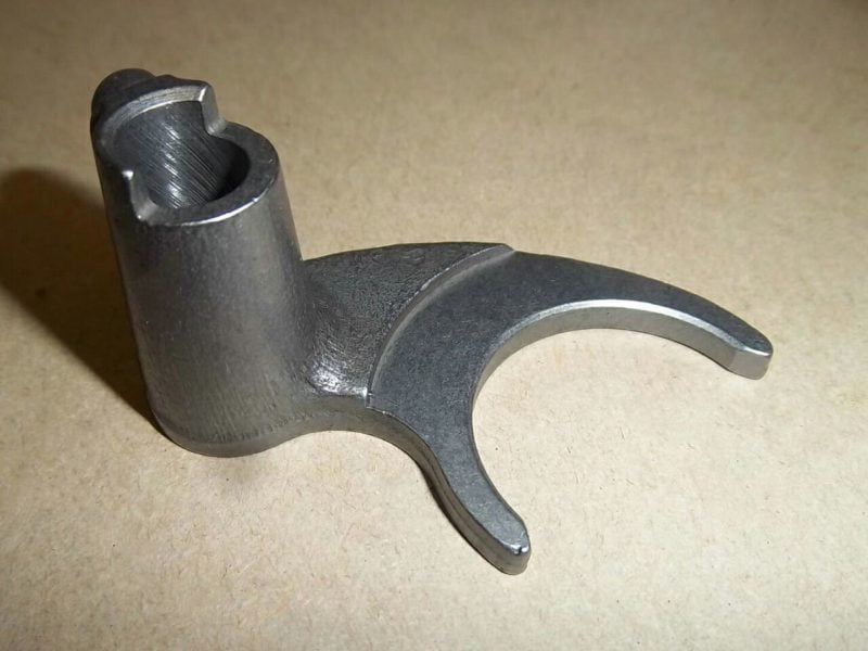 574366 Triumph 5 speed selector fork, layshaft 3rd gear - Classic Bike Spares