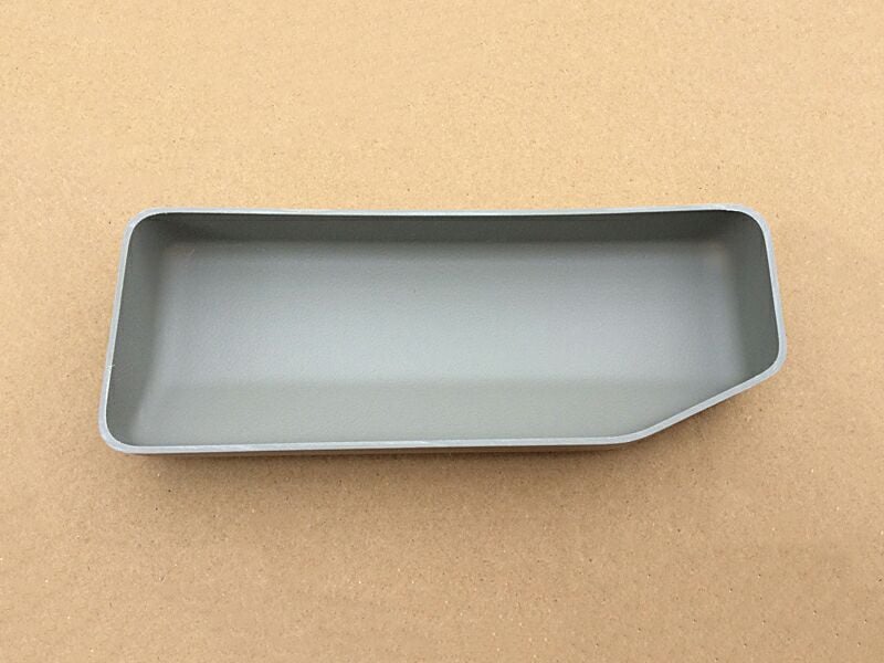 82-6901 Triumph 500 650 tool tray 1966-67 - Classic Bike Spares