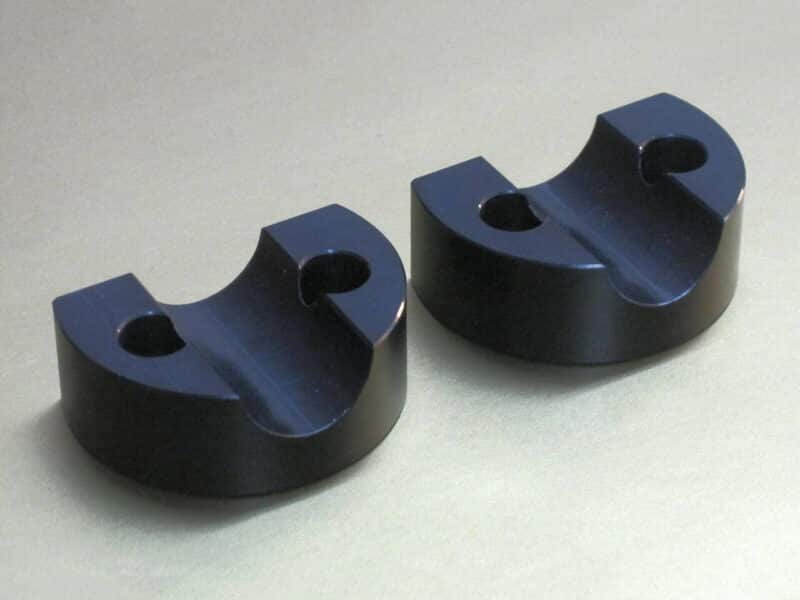97-1844 Triumph front fork axle caps 1965-70 - Classic Bike Spares