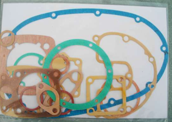 Gasket Set B25 Starfire 250, C25 250 (1966-70) TR25W (1966-70) 250cc- Classic Bike Spares